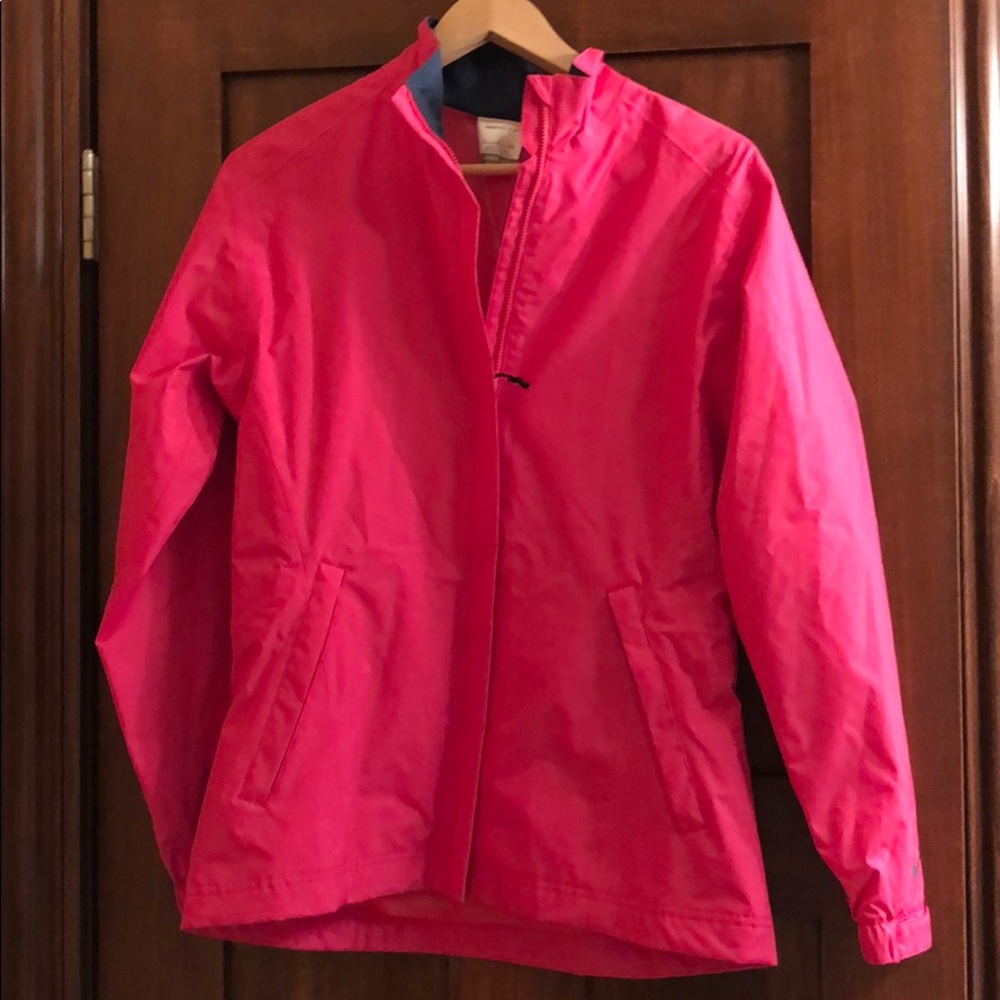 Women’s Nike stormfit rain jacket new with tags